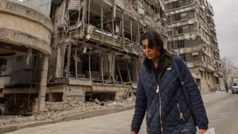 The house was shaking Iranians describe impact of US Israel attacks